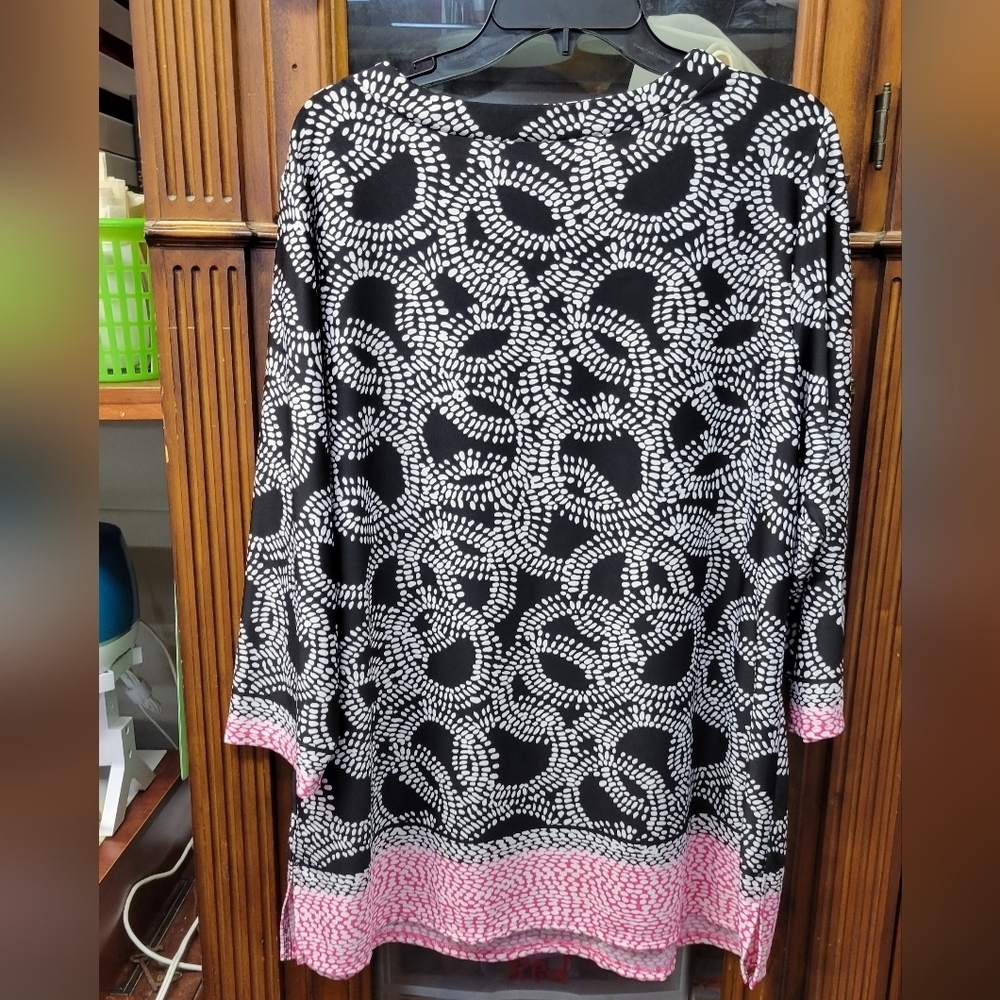 Kim Rogers Black Pink Patterned 2X Tunic Top - Picture 6 of 7